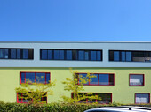 Ansicht der aufsteigenden Fassade