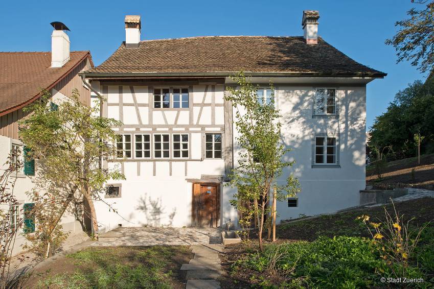 Semidetached house Burenweg