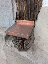 Une protection constructive du bois aide à protéger la charpente contre la pénétration de l'humidité.