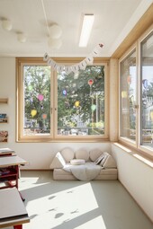 Classroom with corner lighting