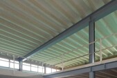 Visuel depuis le Rez des nervures de la dalle et de la toiture