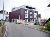 Aussenansicht strassenseitig von unten
