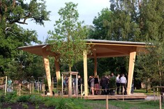 Holzpavillon beim Stadtpark Uster setzt Akzente