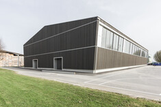 Mehrzweckhalle saniert